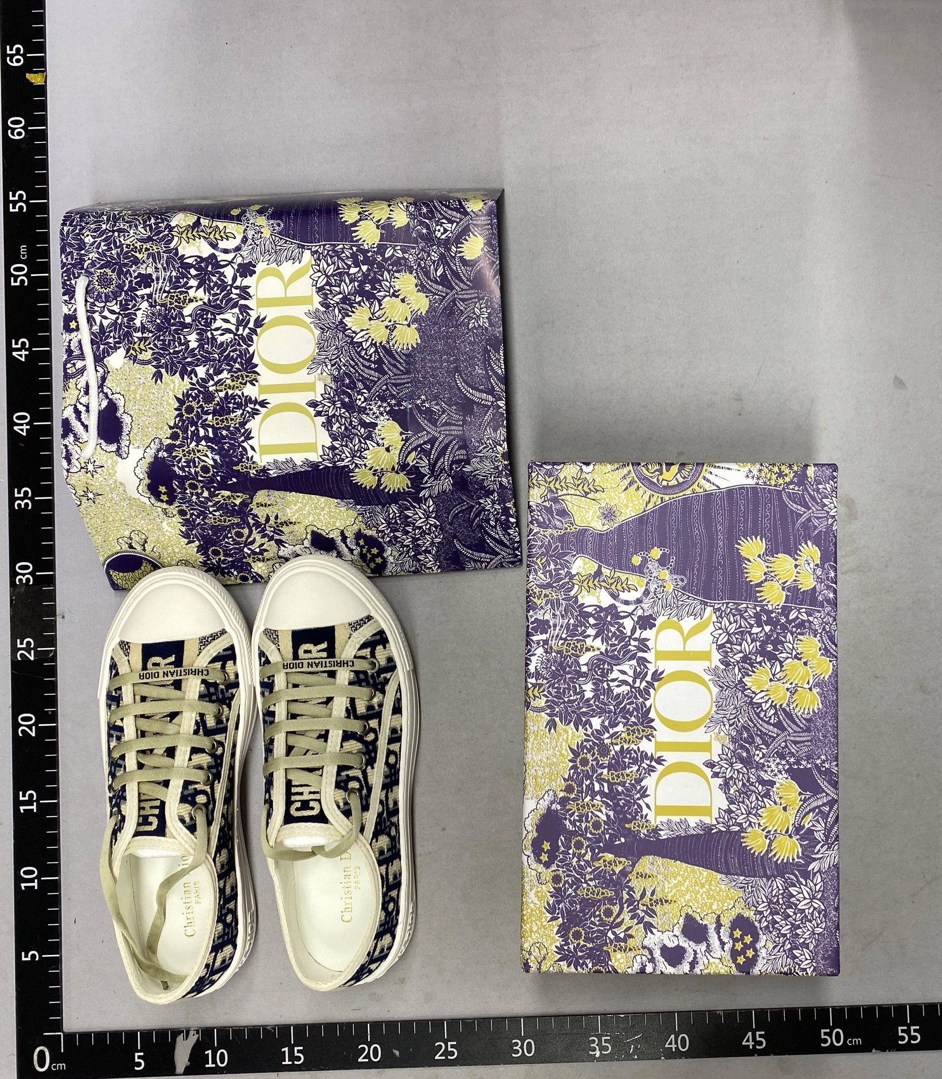 D’s retro vintage embroidered canvas shoes, 2026 new fashion casual sneakers, versatile thick-soled white shoes for couples 6