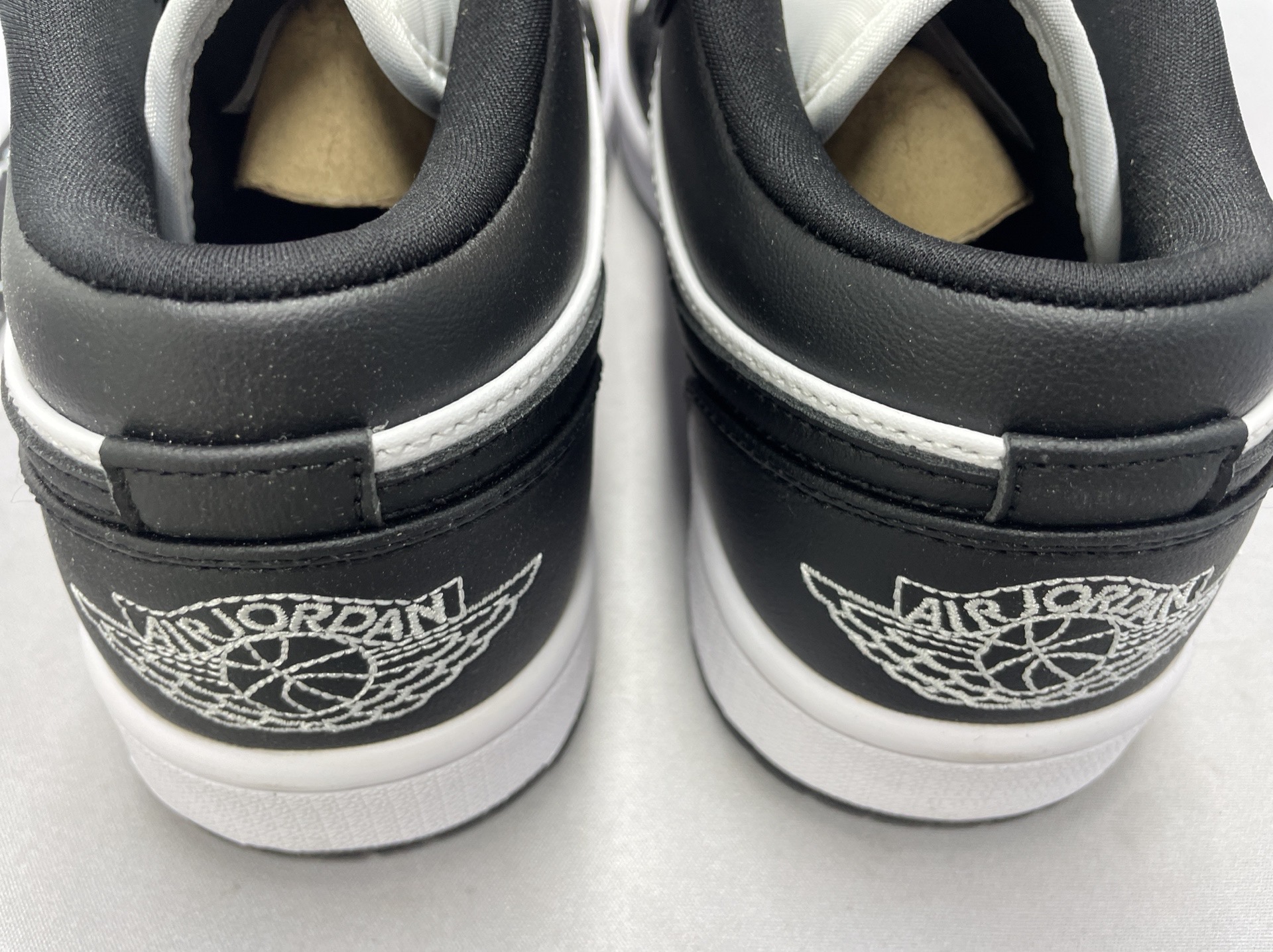 Jl09 – low-top panda basketball shoes – trendy athletic sneakers 5