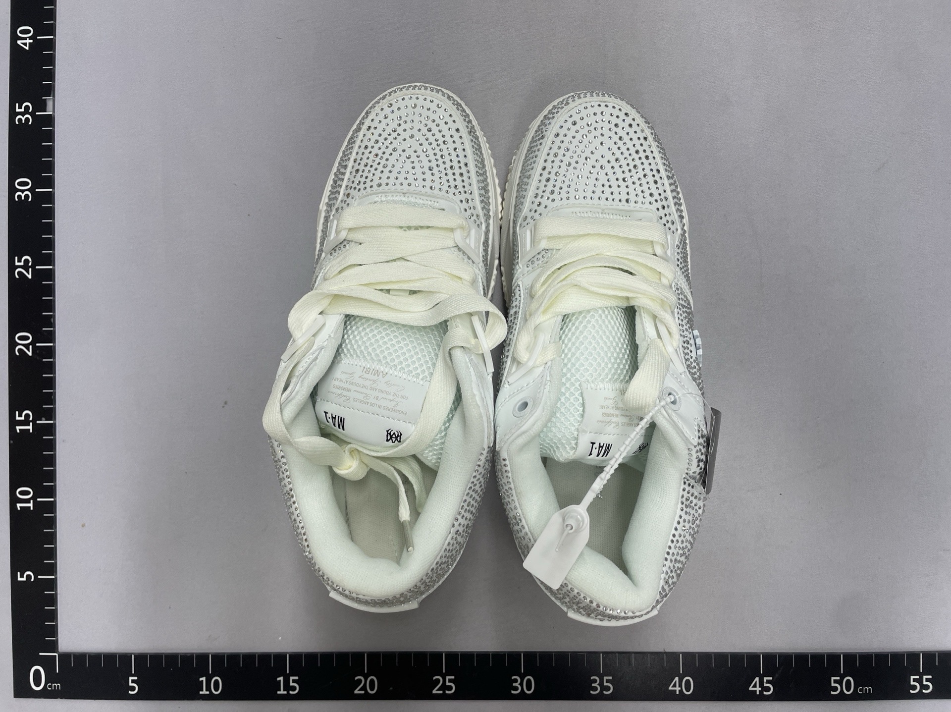 24-hour dispatch: new european-style am platform loafers – casual, unisex, height-increasing, white sneakers for men and women, cold weather protection 5