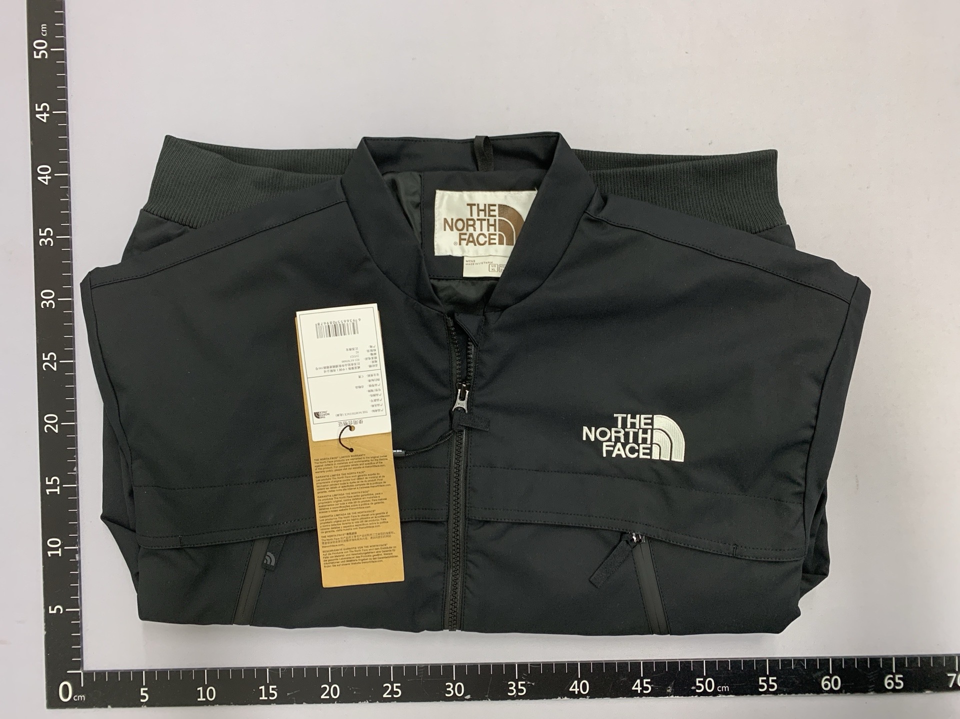 Beibei three-color jacket on left chest and sleeves 512011385 5