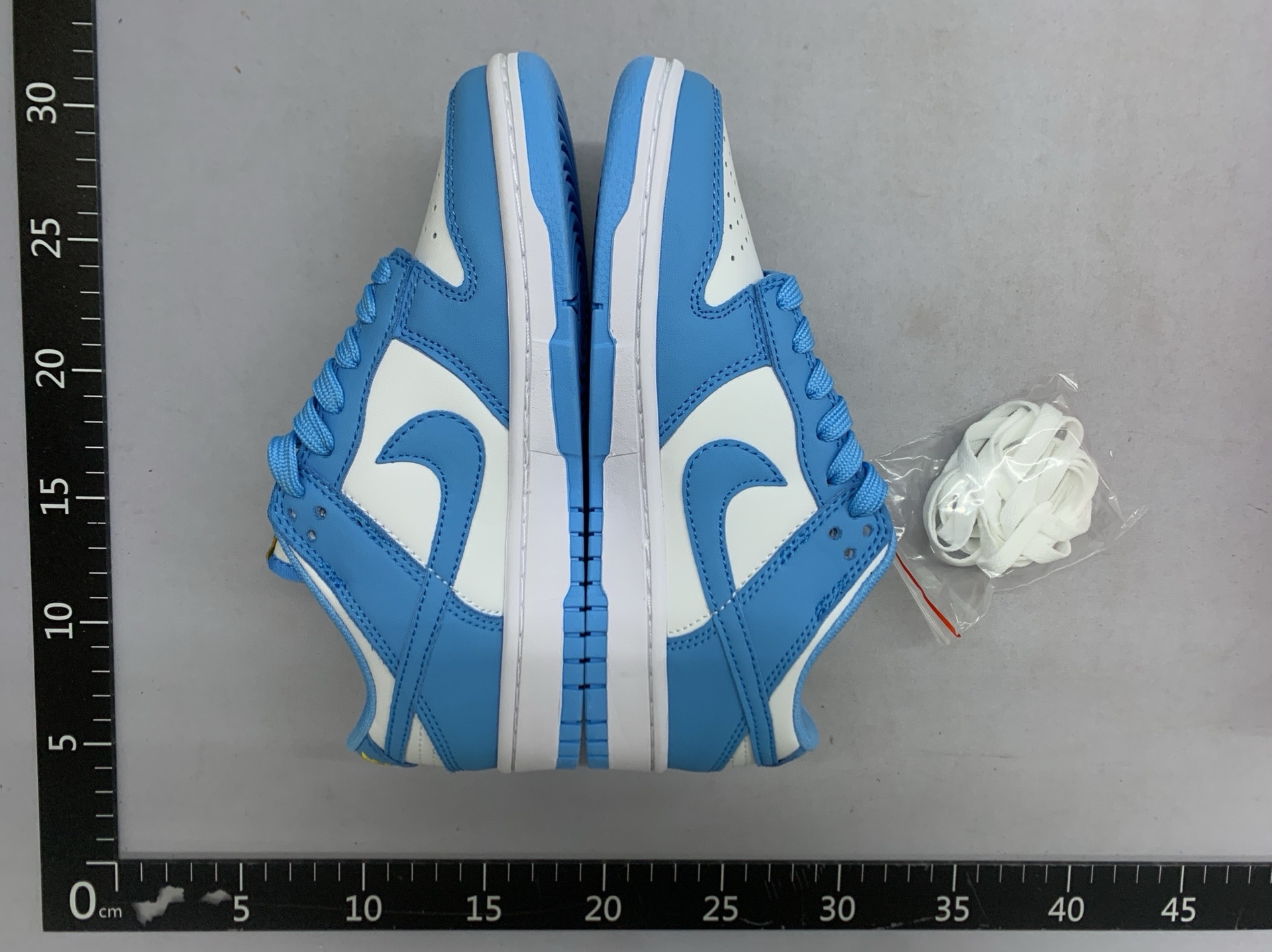 Sneakers 4