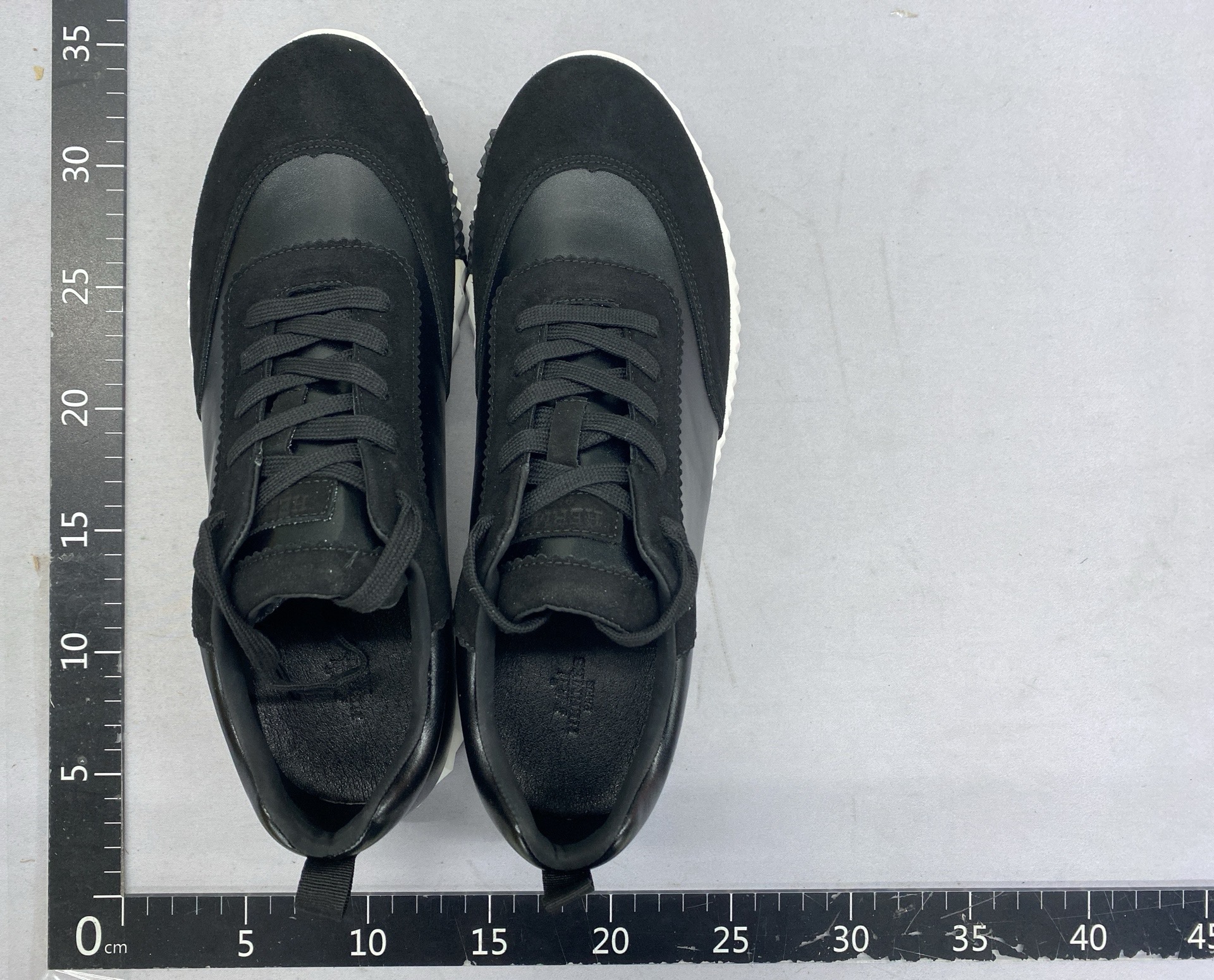 High-top new h-brand casual sneakers for women, spring 2026 collection, chunky sole, breathable genuine leather, couple’s panda white sneakers 6
