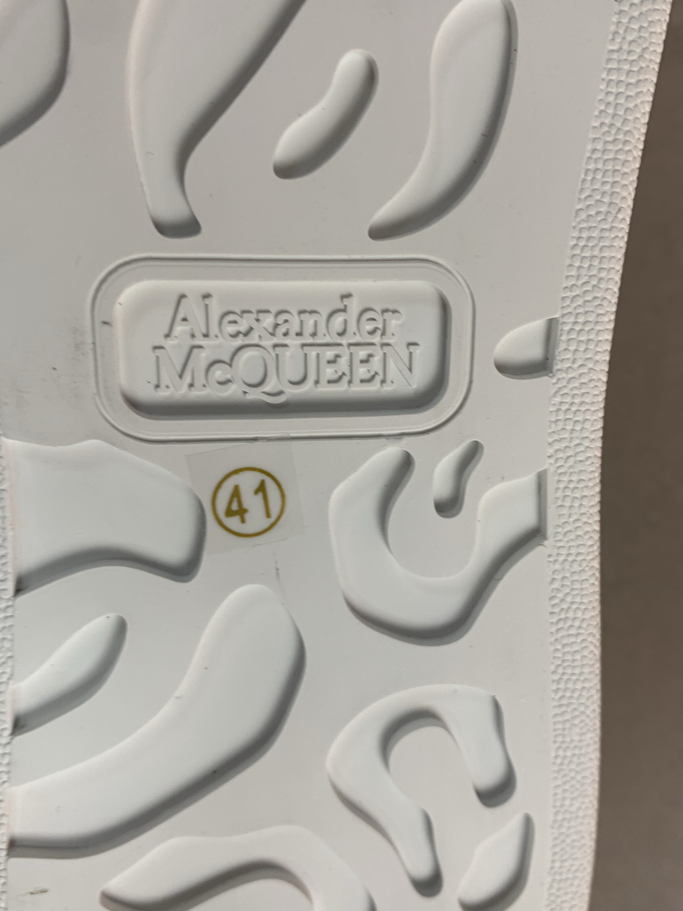 Haodin 2024new arrival mcqueen casualwhite shoes women’s heightenedthick soleeasiest for matchcouple sports sneakers men 5