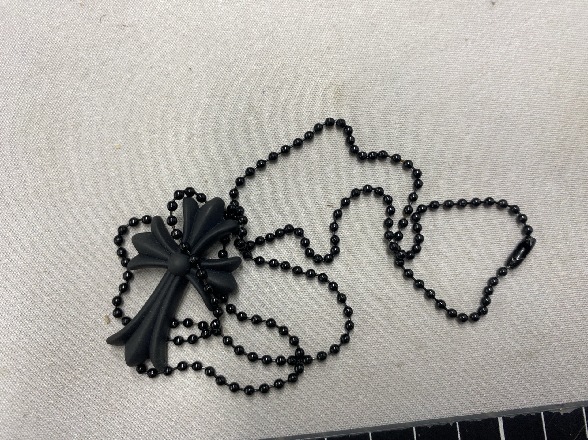 K luo xin street style trendy colorful resin ch letter cross necklace limited edition same style multi-color men’s and women’s jewelry 2