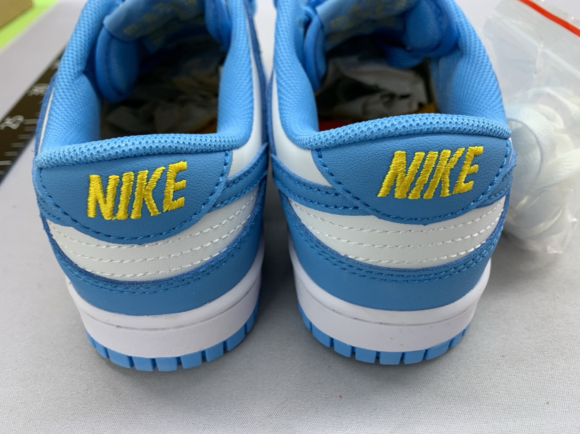 Sneakers 5