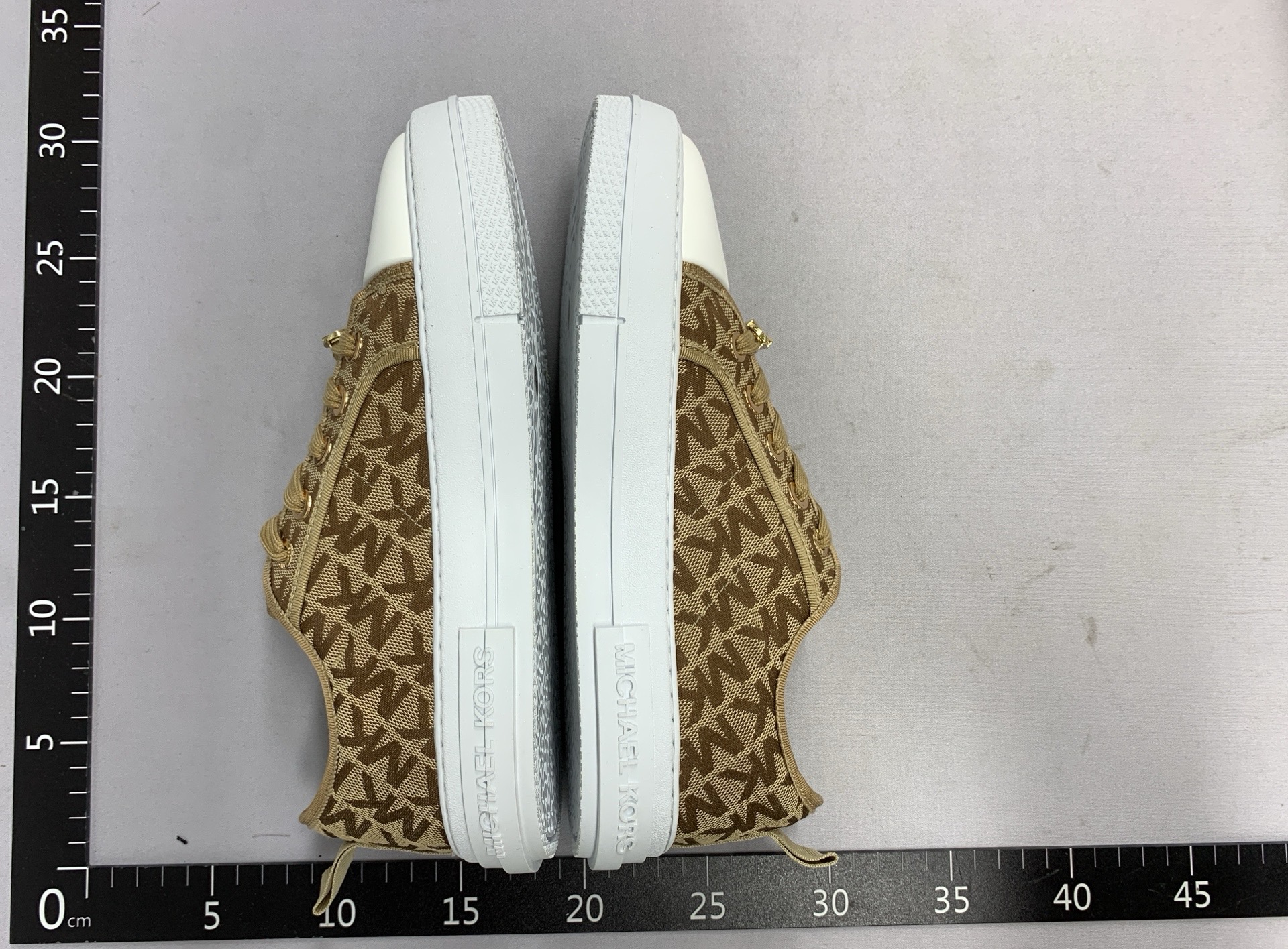 2024mk fashion new women’s white leather lace-up sneakers with metal buckle – trendy canvas shoes/running shoes 4