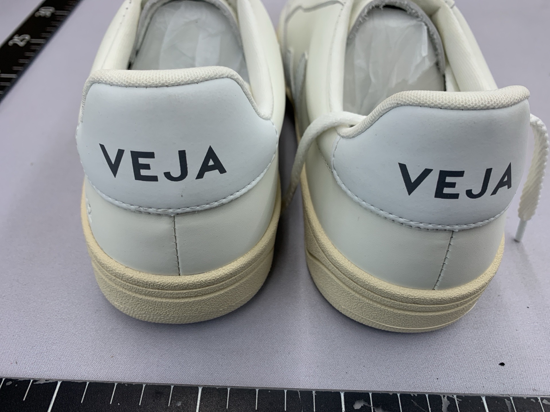 New arrival26 genuine leather white shoesv12 sneakers color matching men’s and women’s autumn and summer casualthick sole sneakers german training shoes 5