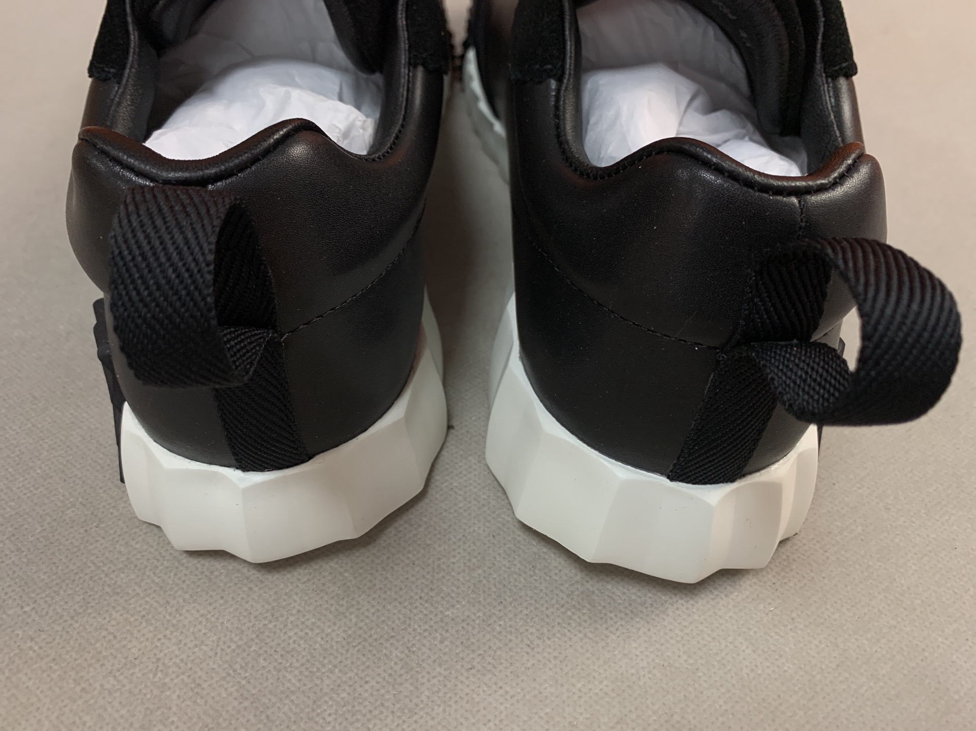 European and american 2025 new h-brand genuine leather athletic breathable trendy women’s influencer style lightweight men’s couple fashion white sneakers 6