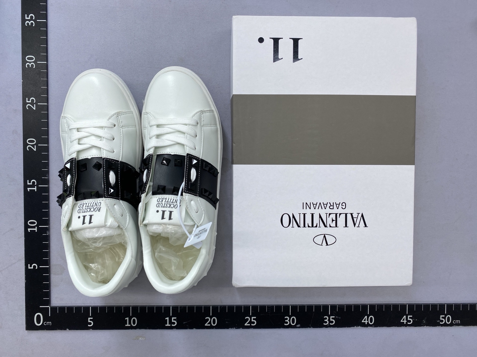 【abc33】classic white sneakers – 2024 all-season versatile fashion sneakers for couples, casual athletic trainers 7