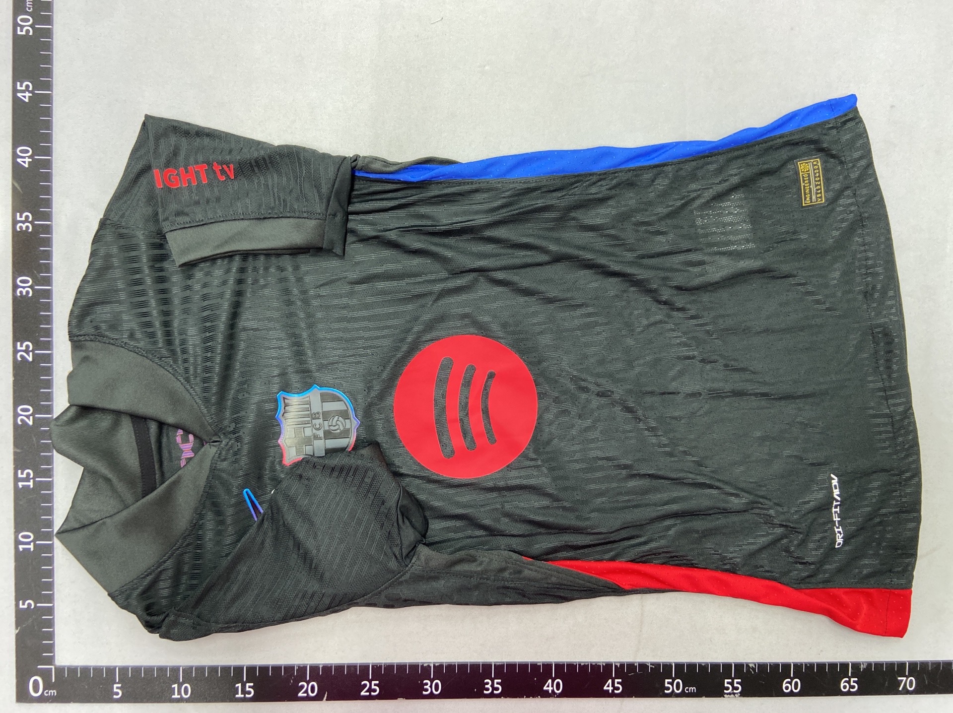 2425 barcelona player version jersey no. 19 yamal no. 10 messi no. 9 lewandowski adult slim fit single top 4