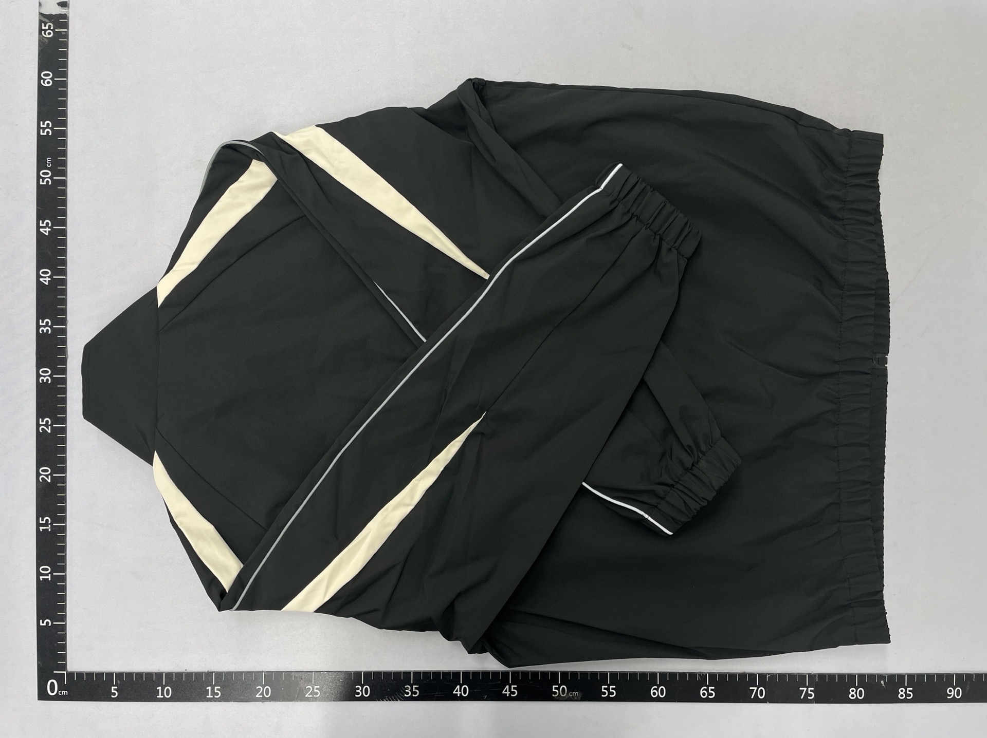 Cross-border men’s spring/autumn stand collar jacket – casual, versatile, loose-fit outerwear with reflective strips and color block design 3