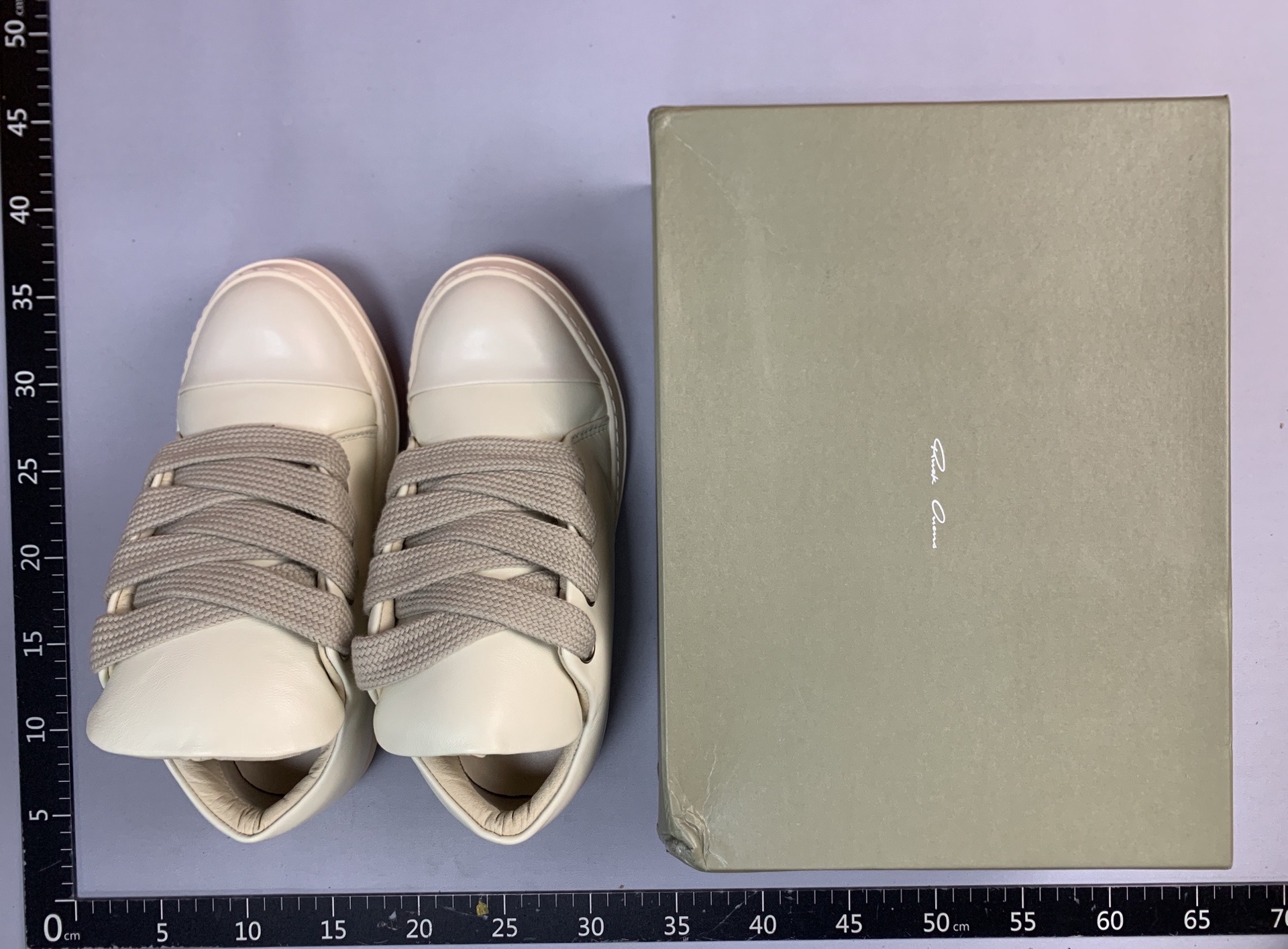 Ro infringing style bread shoes for men and women, same style milk-flavored niche stylethick solewhite shoes, height increasing fashioncasual sneakers 2