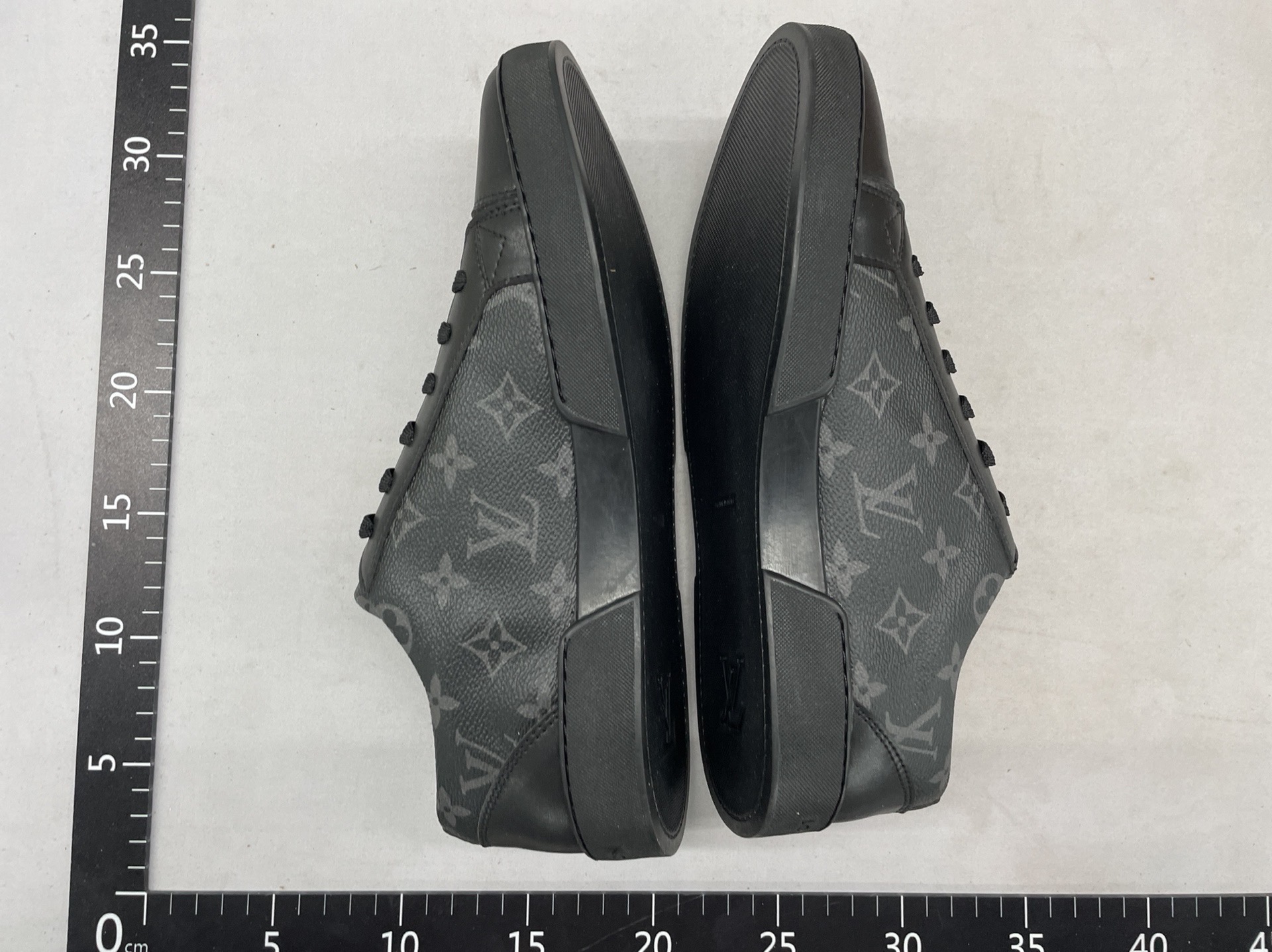 1:1 original standard original box mencasualflats european goods men’s casual shoes classy luxury brand sneakers 3