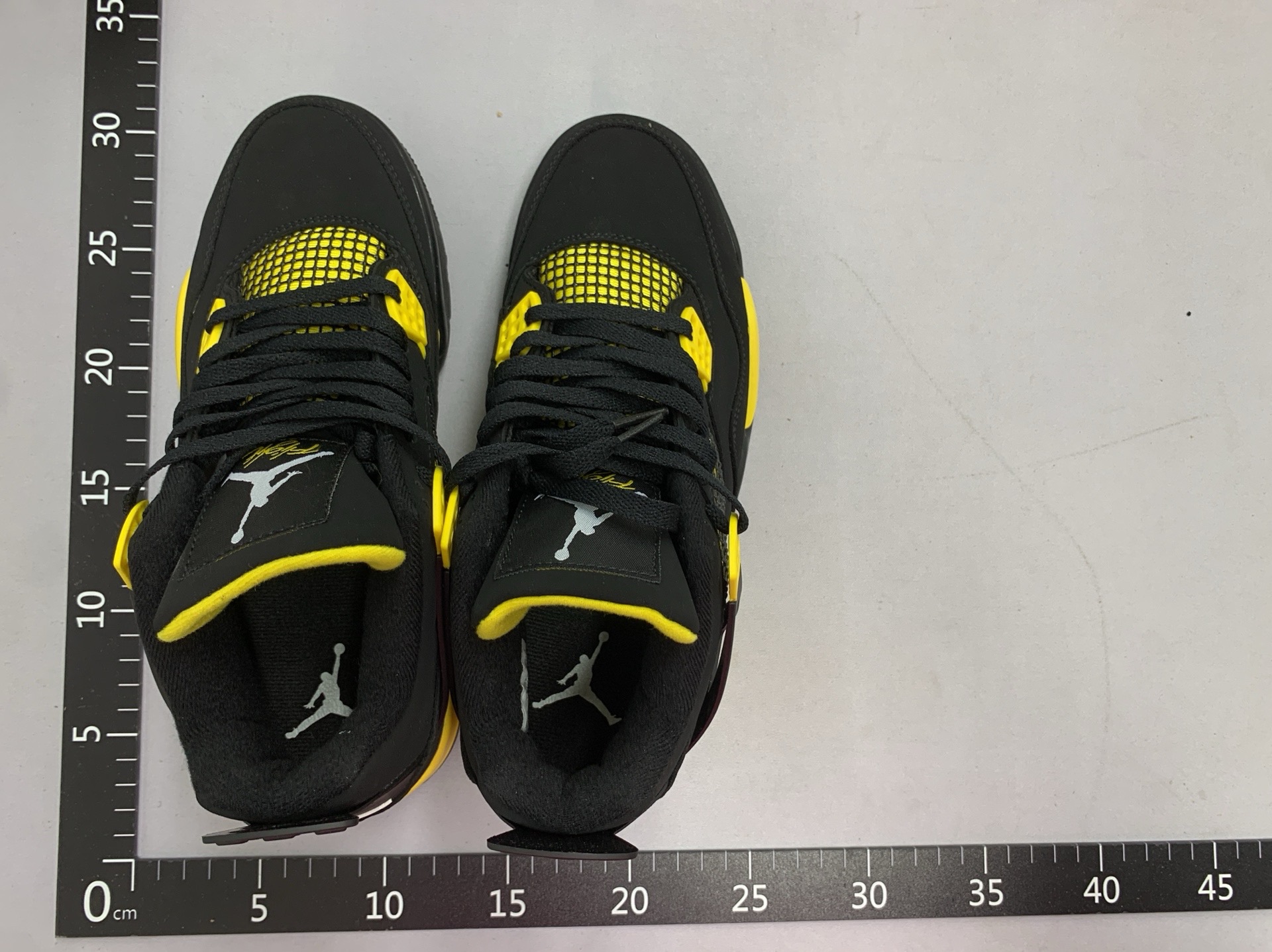 Putian export aj4 practical basketball shoes white green black yellow thunder and lightning classic mid-top sneakers men’s and women’s sports shoes 6
