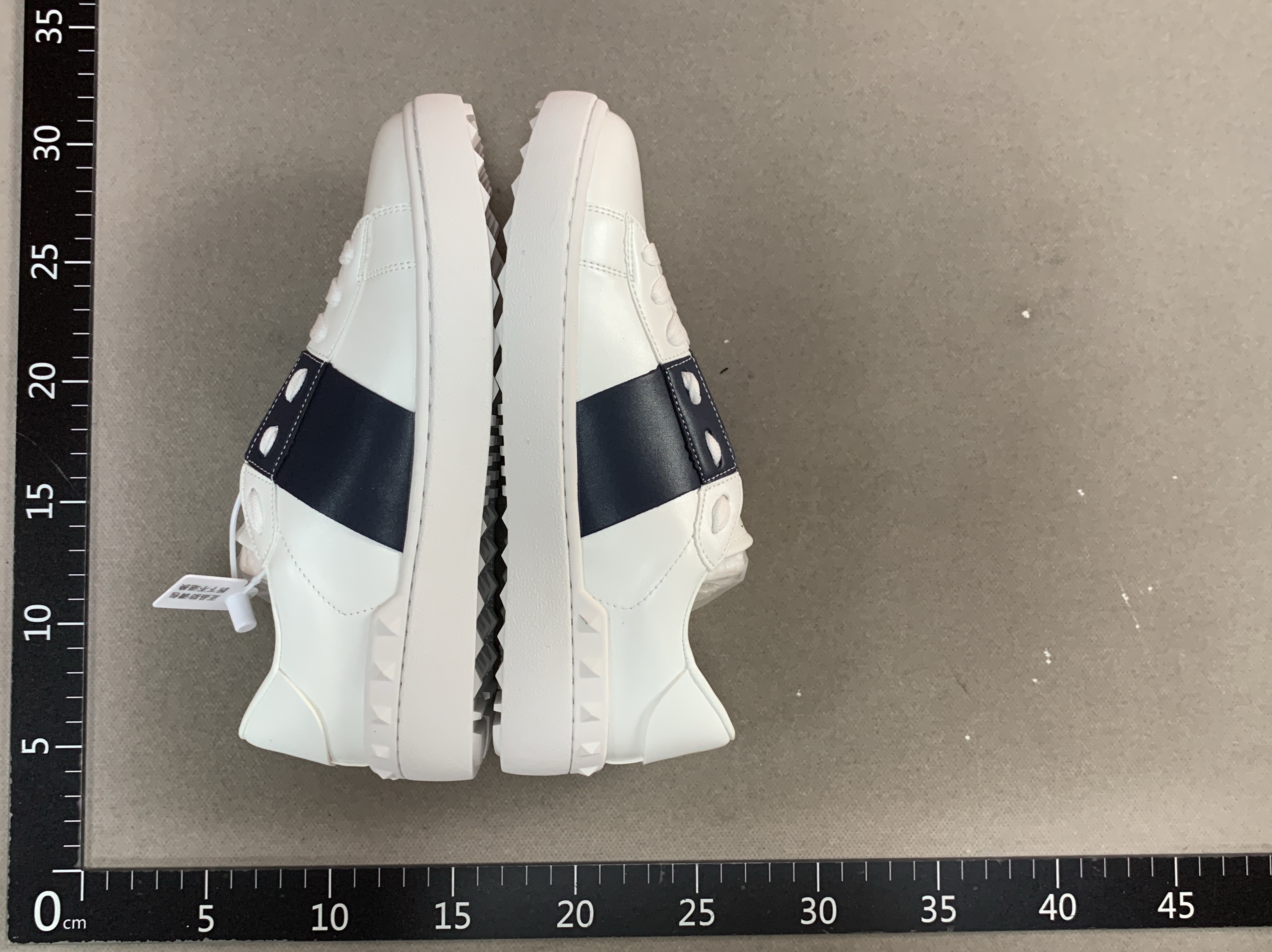 Lxj88white shoesall year roundclassiceasiest for matchfashion sneakerscouplecasual sports sneakers-cywhatsapp: +852 93428969whatsapp: +852 93428969 3
