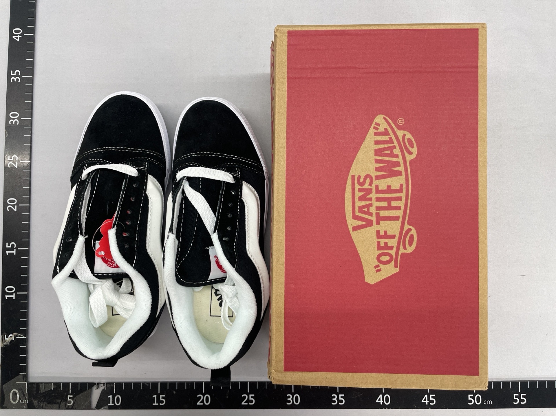 1:1 bread shoes knuskool fat shoes big logo suede suede retro sneakers for men and women couple 9