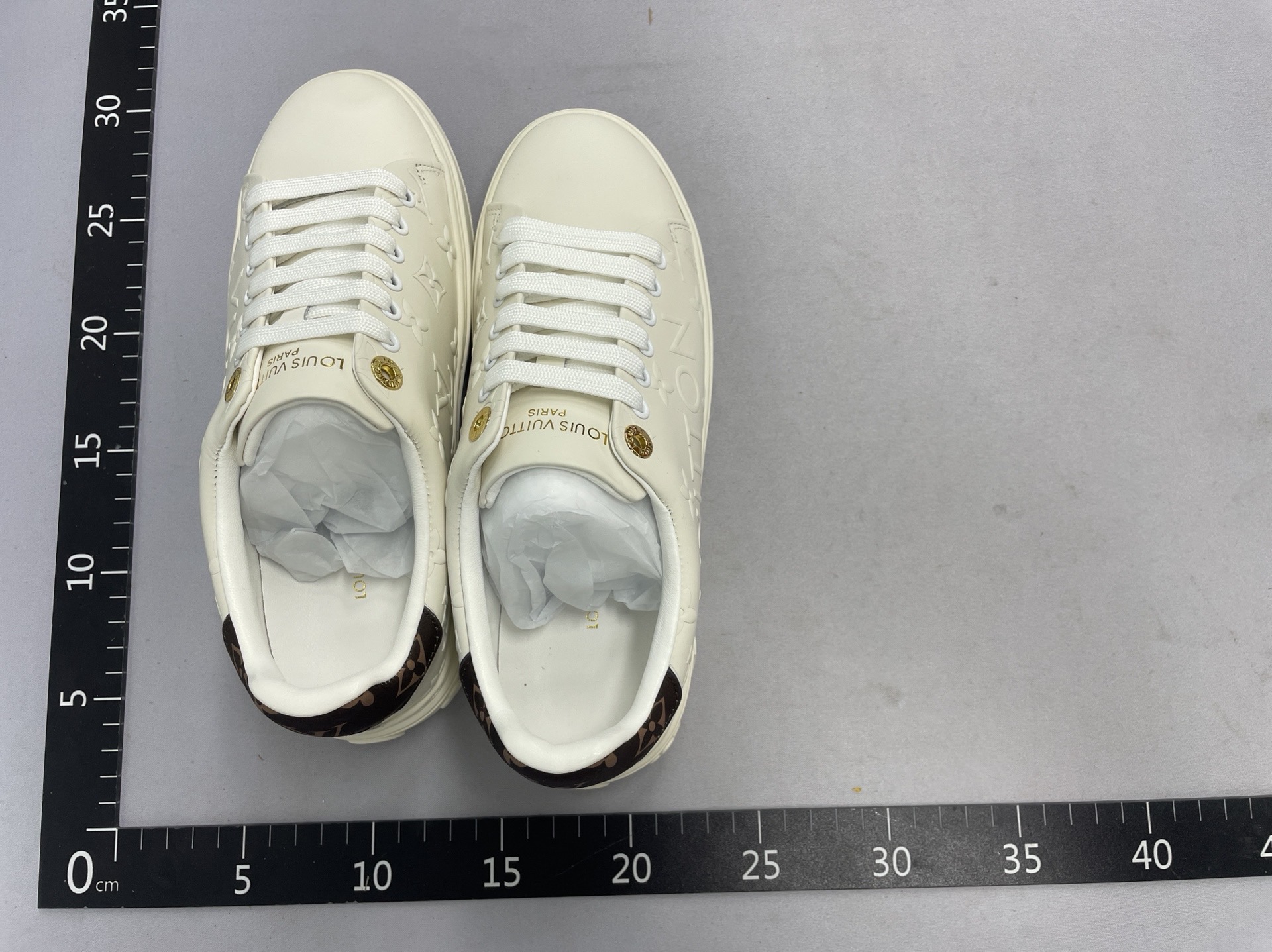 2025 new men’s casual leather sneakers – chunky sole, height increasing, comfortable, non-slip, fashionable, versatile sneakers for women 5