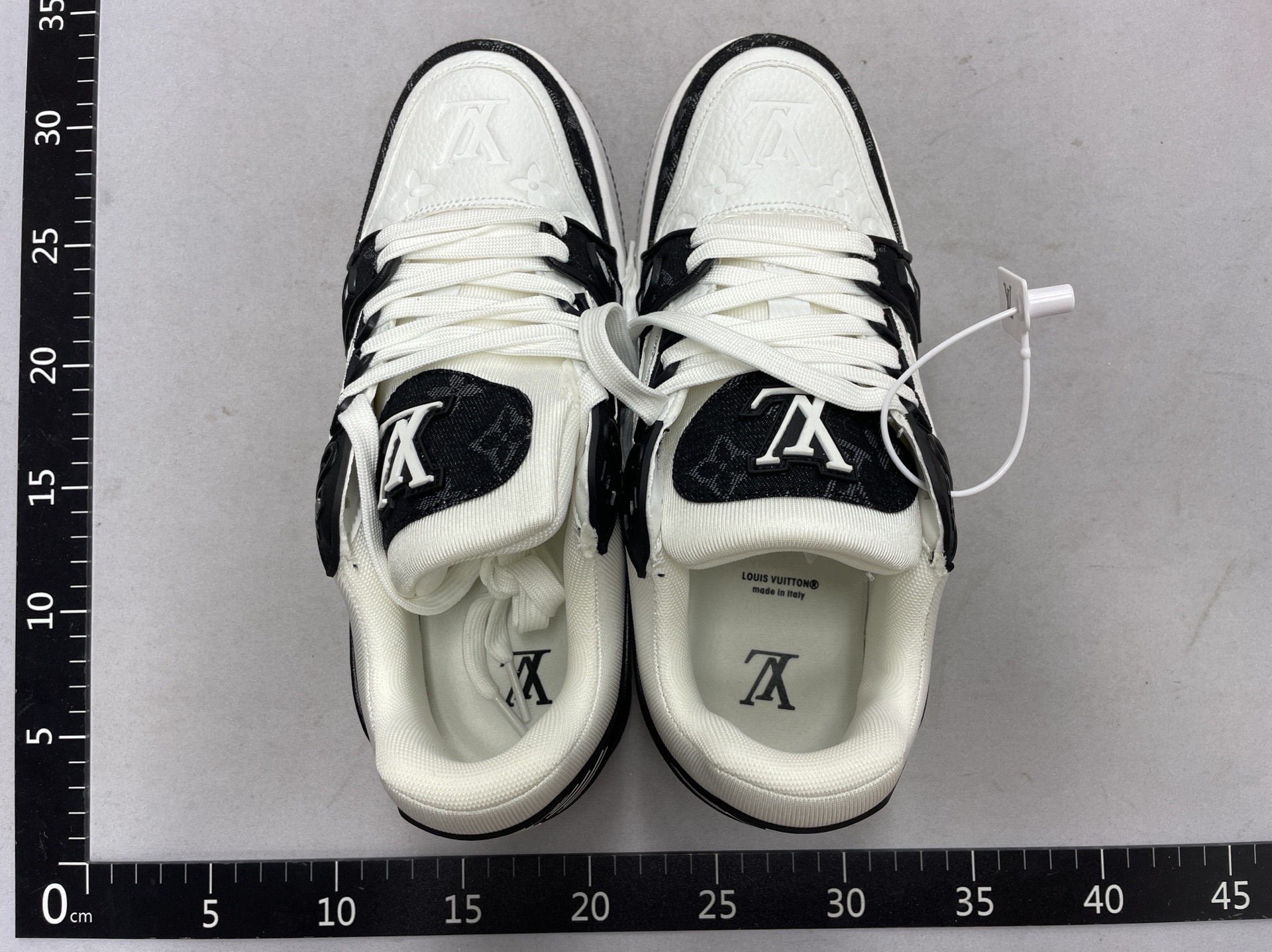 Men’s spring breathable youth sports versatile casual leather panel shoes thick sole height increasing couple trendy shoes women 6