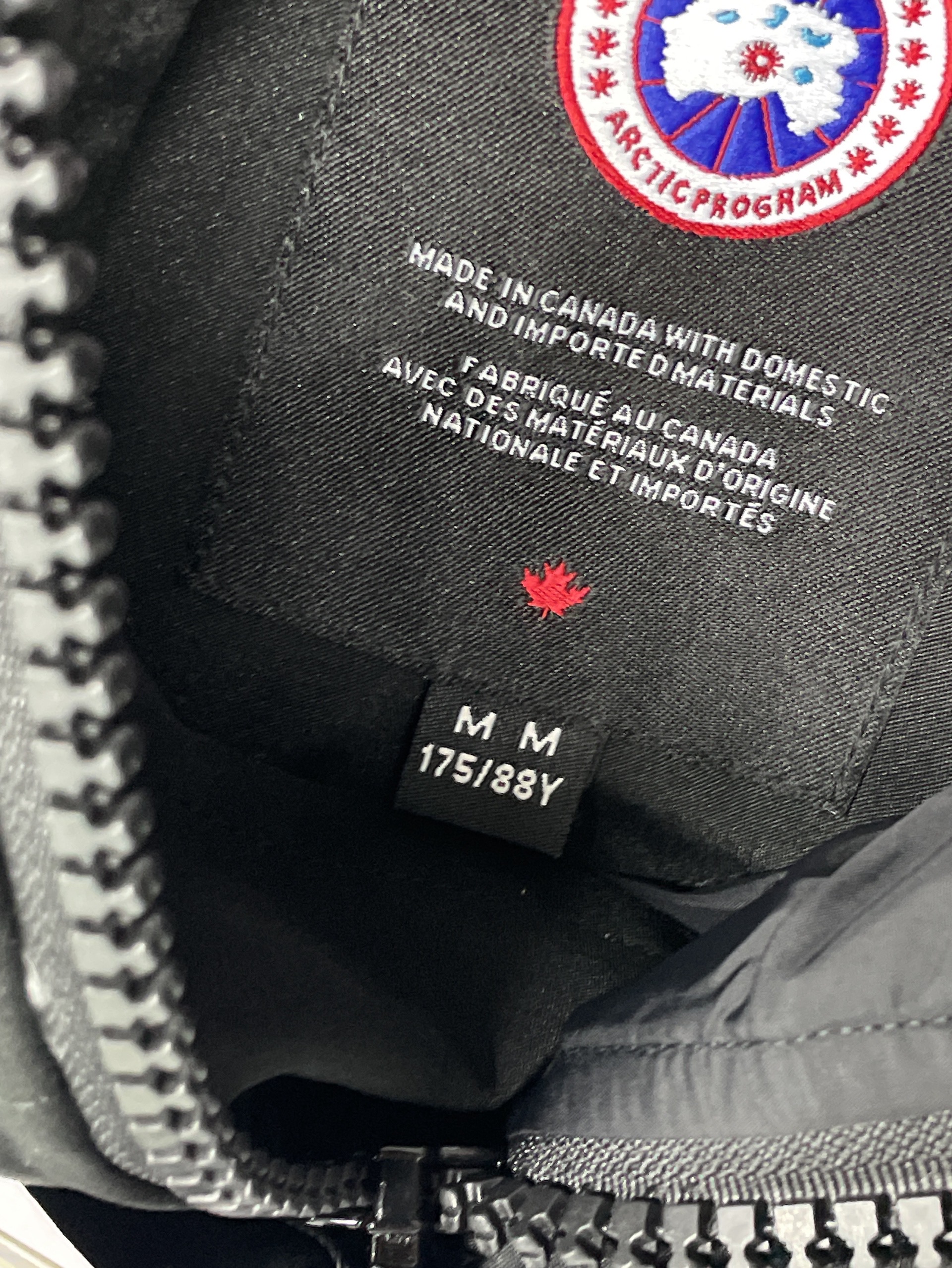 Cross-border exclusive supply of big goose 17 same style men’s and women’s jackets, couple style winter thickeneddown jacket wholesale 2