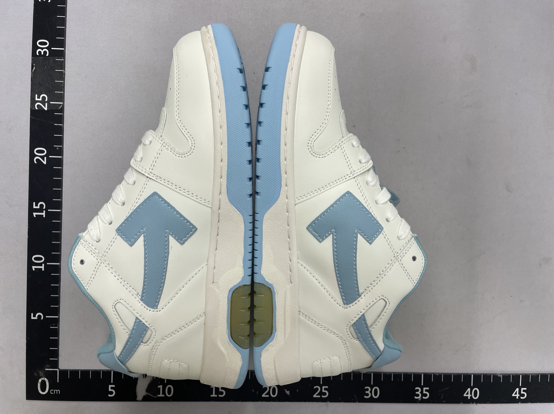 Couple’s color block chunky sole casual white sneakers – ch 4
