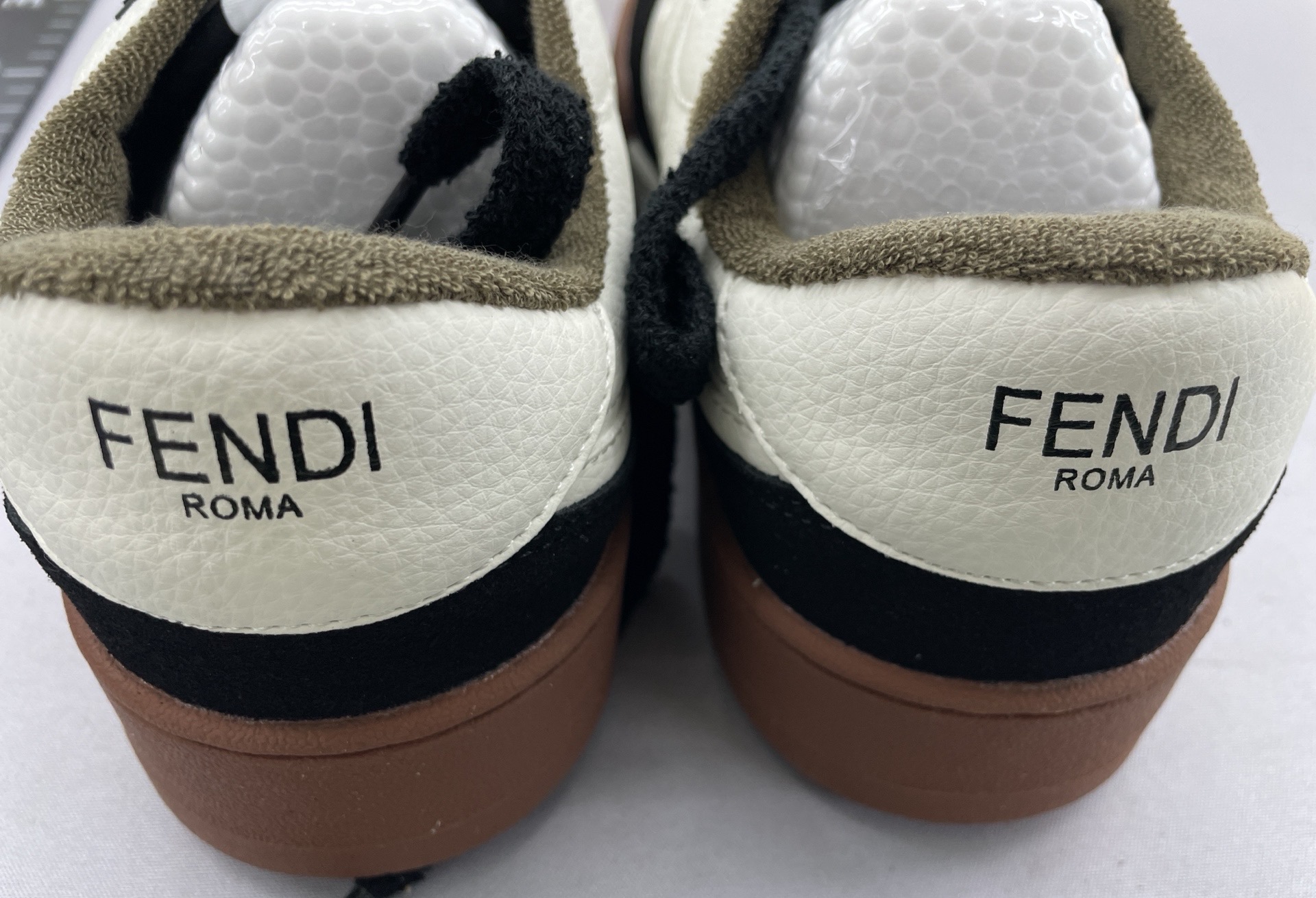 F family color matching retro black and white bear f family couple sneakers sports casual thick solewhite shoes women’s autumn plus size sports shoes 3