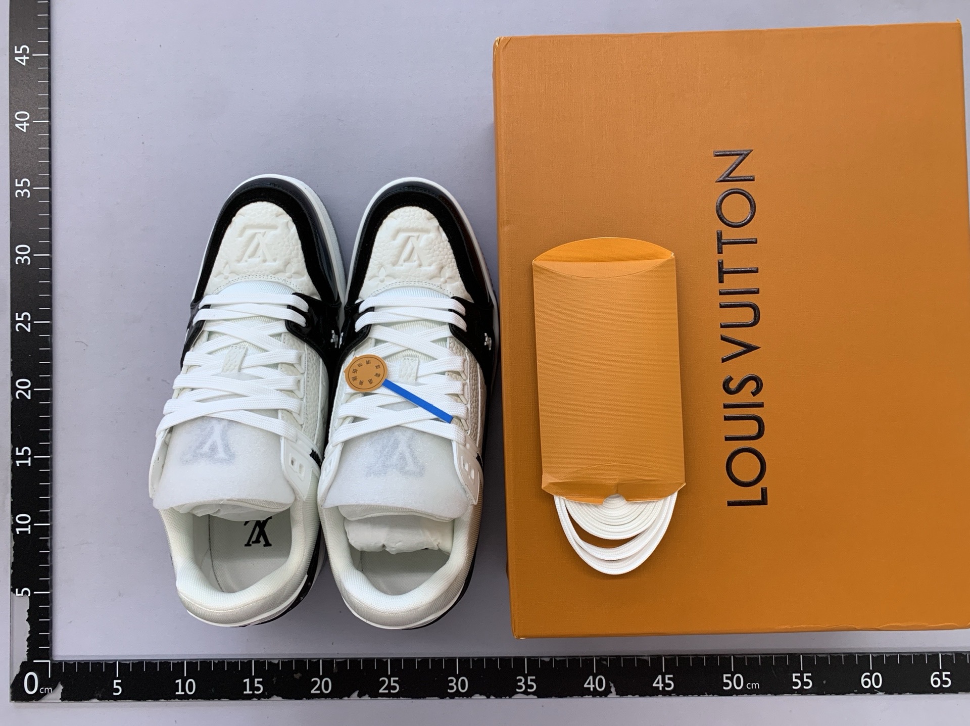 Lvjia trainer dongguan pure original high-top thick-soled sports shoes cross-border running shoes white shoes basketball shoes 2