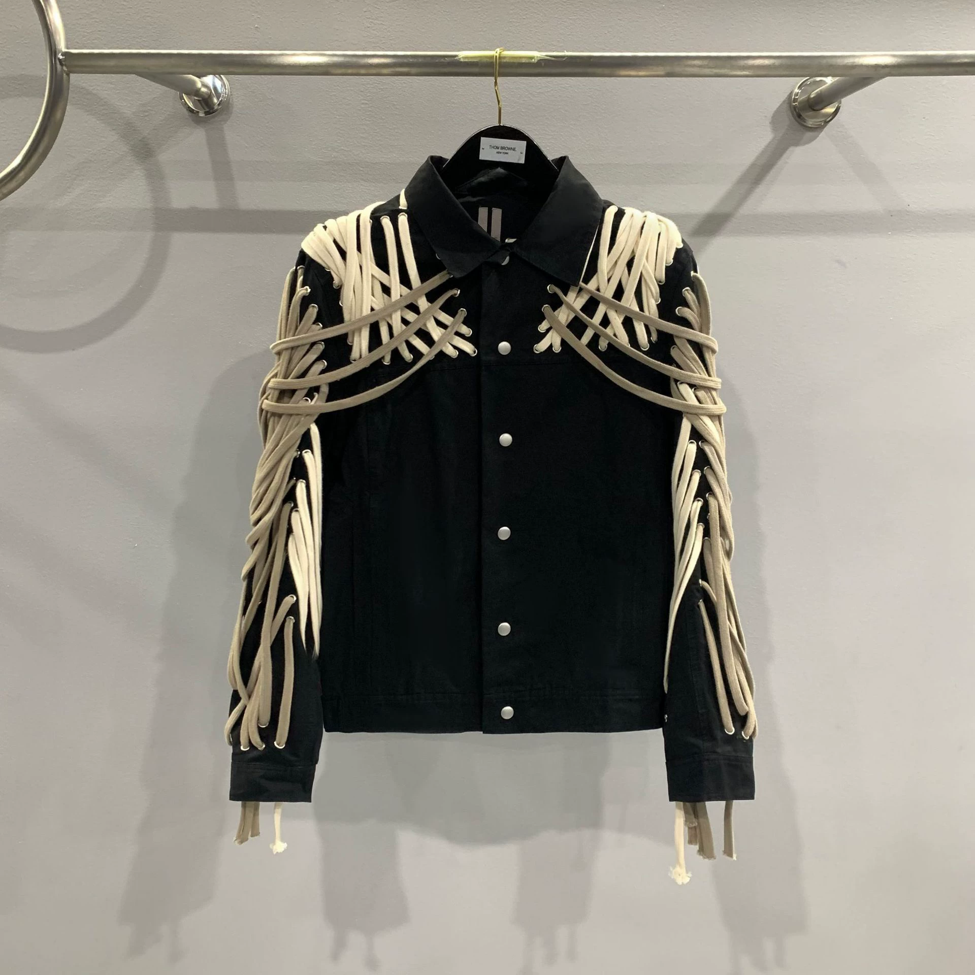 Fall and winternew arrivalnew arrivalfashion dark ro style grids high street handmade string lapel buttoned motorcycle jacketoutwear