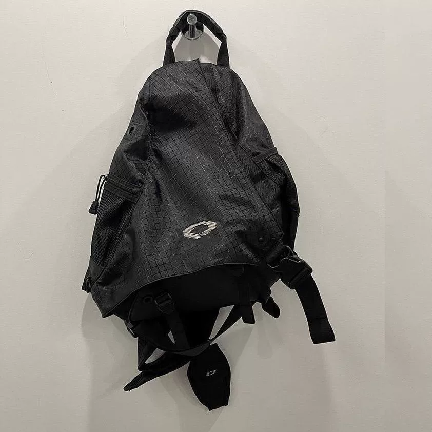 Heavy industry vintage trendy brand bow and arrow bag shoulder crossbody bag archive tactical vibe style vtg backpack bag
