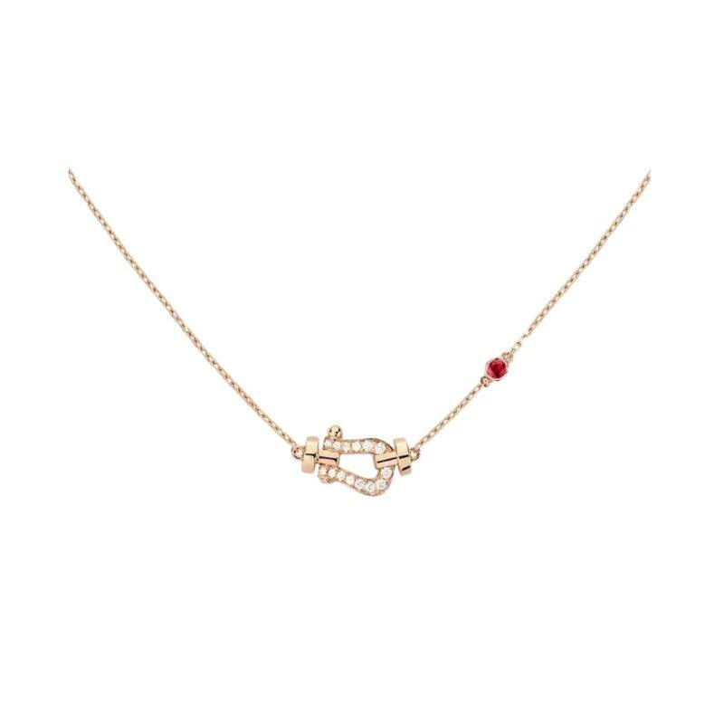 Hong kong horseshoe buckle necklace for women 18k rose gold small diamond-encrusted nautical buckle necklace clavicle chain accessible luxuryclassy sense